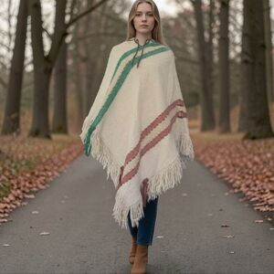 Vintage 100% Pure Virgin Wool Hand Woven Poncho With Hood & Frange Unisex